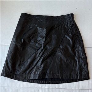 Free People Black Vegan Leather Wrap Mini Skirt Size 4 Women’s Black Color